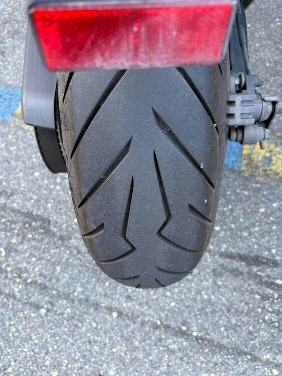 Yamaha T-Max 560 Tech Max (2022 - 24) (5)