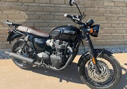 Triumph Bonneville T120 (2021 - 25) usata