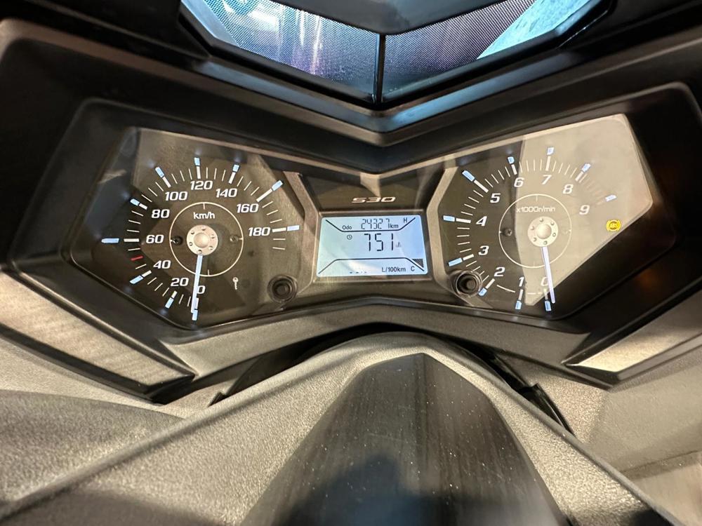 Yamaha T-Max 530 (2012 - 14) (3)