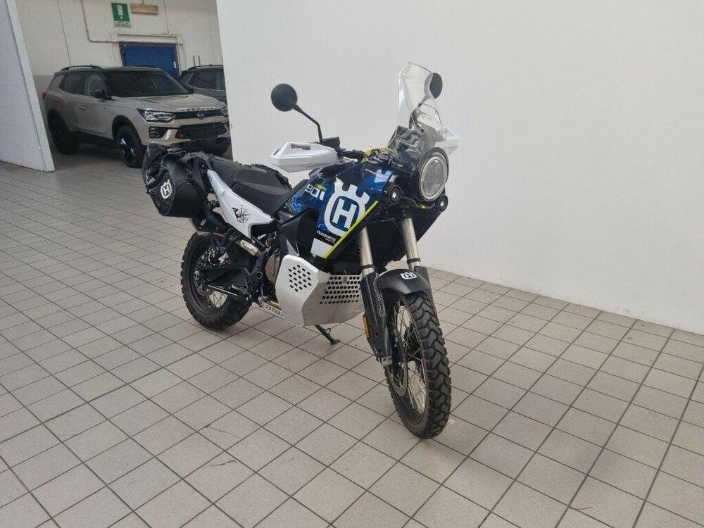 Husqvarna Norden 901 Expedition (2023 - 24) (3)