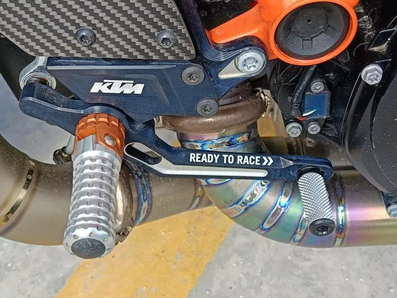 KTM 1390 Super Duke R EVO (2024 - 26) (6)