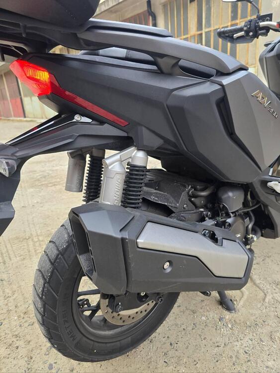 Honda ADV 350 (2022 - 24) (3)