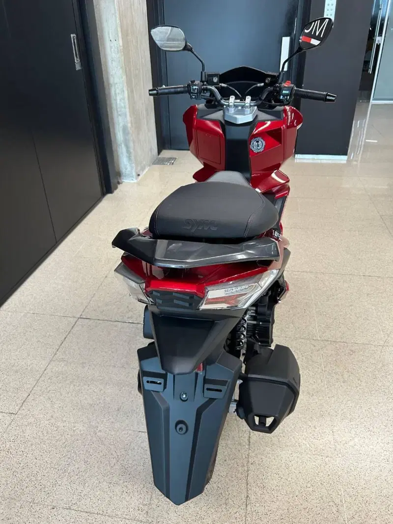 Sym Jet X 125 (2021 - 24) (4)