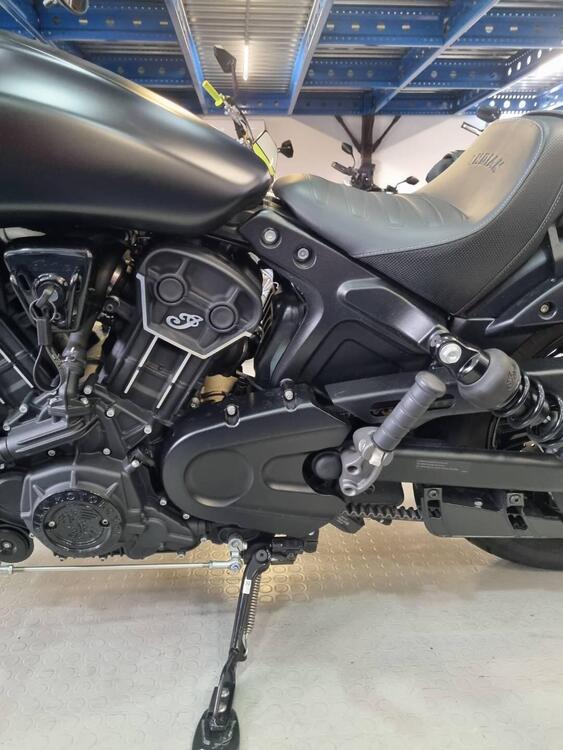 Indian Scout 1133 Rogue (2022 - 25) (3)