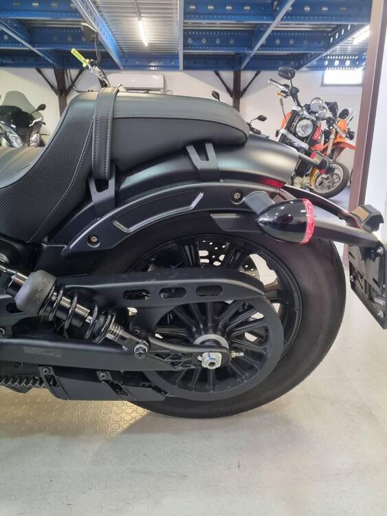 Indian Scout 1133 Rogue (2022 - 25) (4)