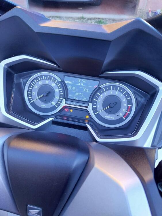 Honda Forza 300 ABS (2018 - 20) (4)