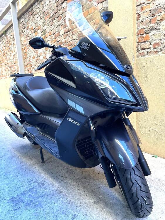 Kymco Downtown 300i ABS (2009 - 17) (2)