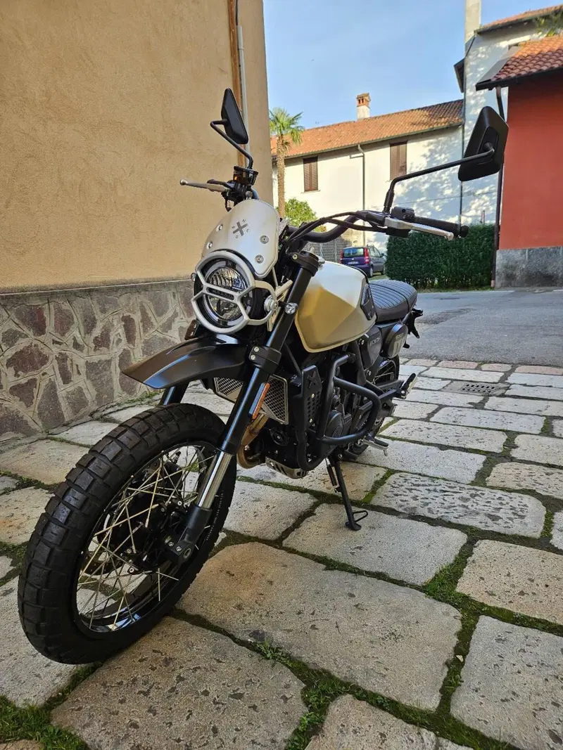 Brixton Motorcycles Crossfire 500 XC (2022 - 26) (3)