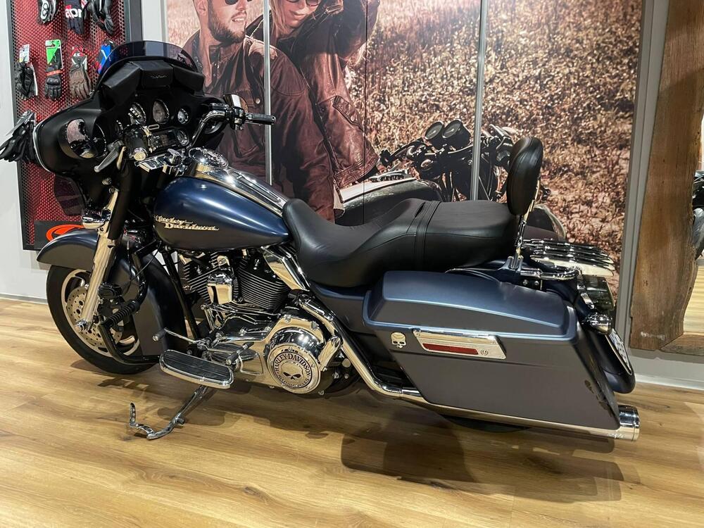 Harley-Davidson 1584 Street Glide (2007) - FLHX (4)