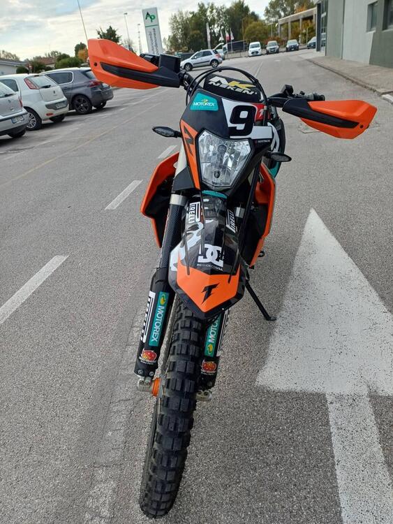 KTM 690 Enduro R (2021) (4)
