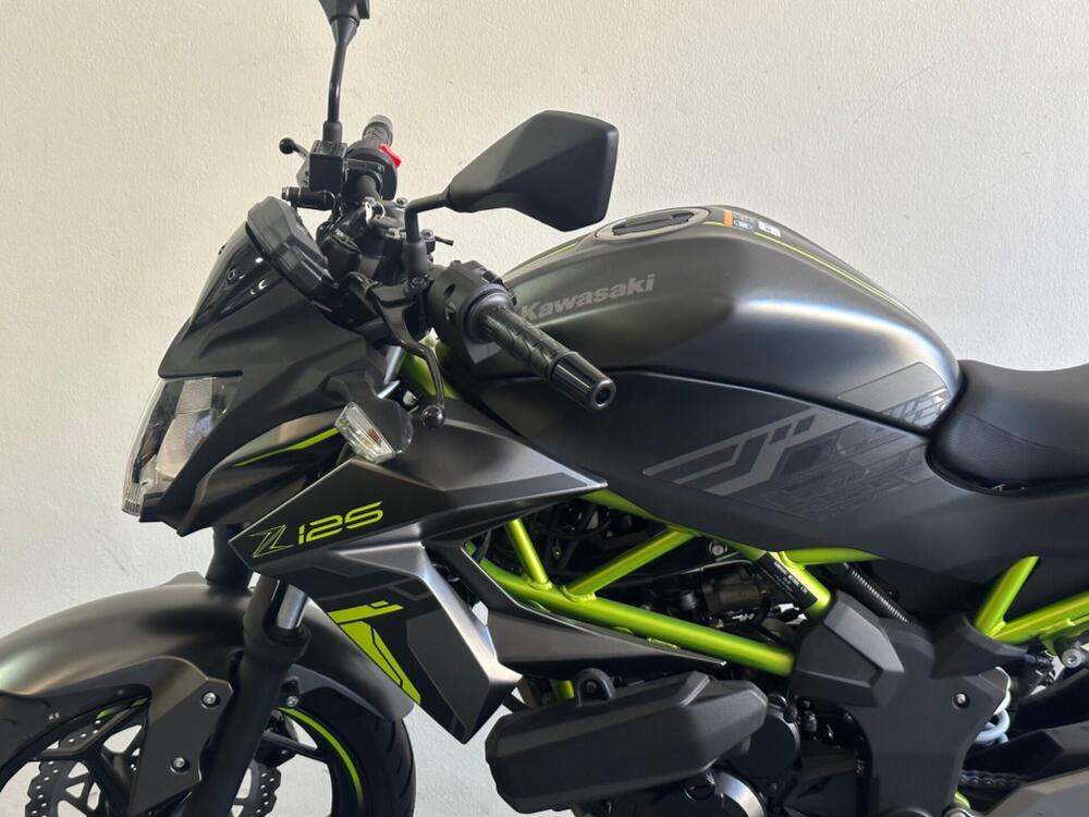 Kawasaki Z 125 (2025 - 26) (5)