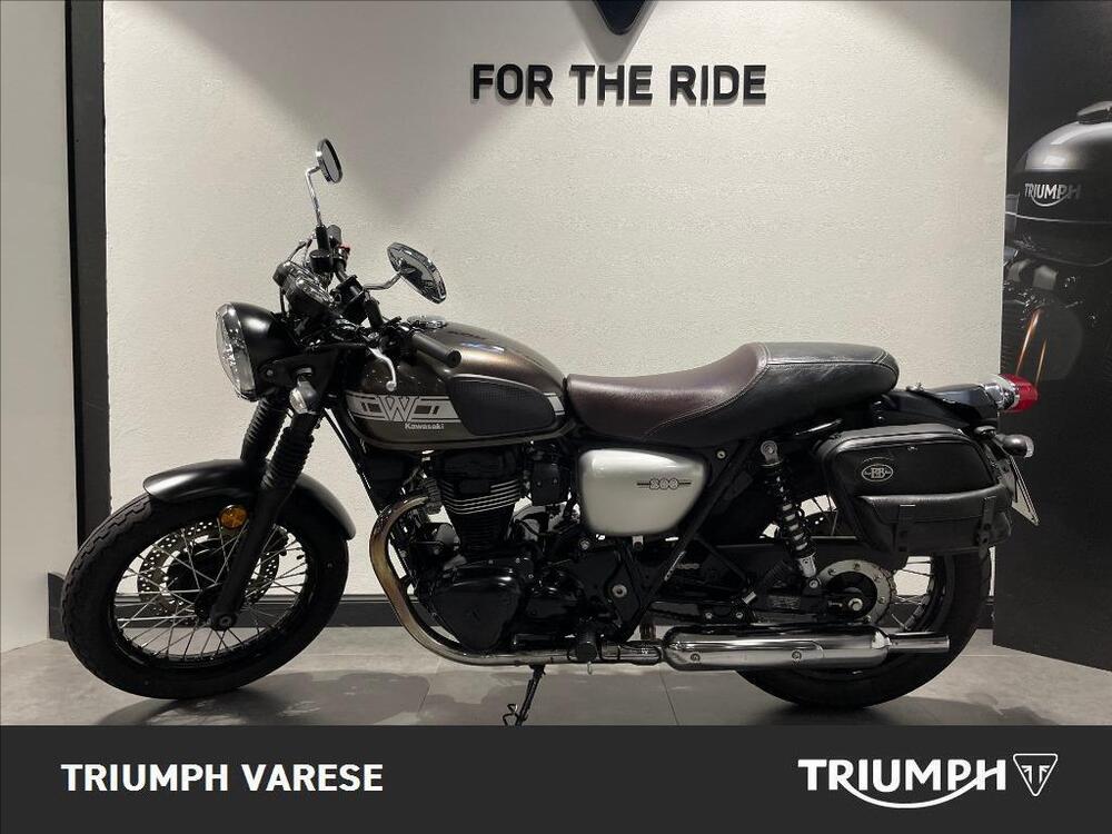 Kawasaki W 800 (2021 - 25) (2)