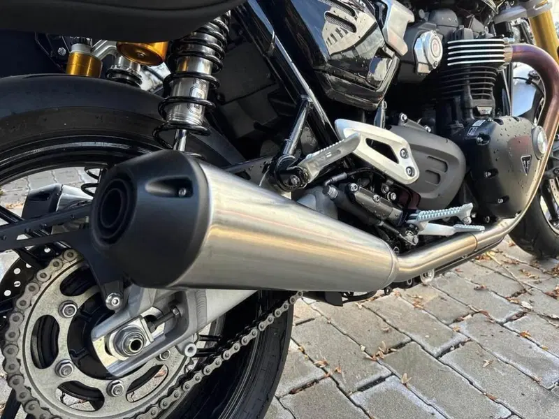 Triumph Speed Twin 1200 RS (2025 - 26) (10)