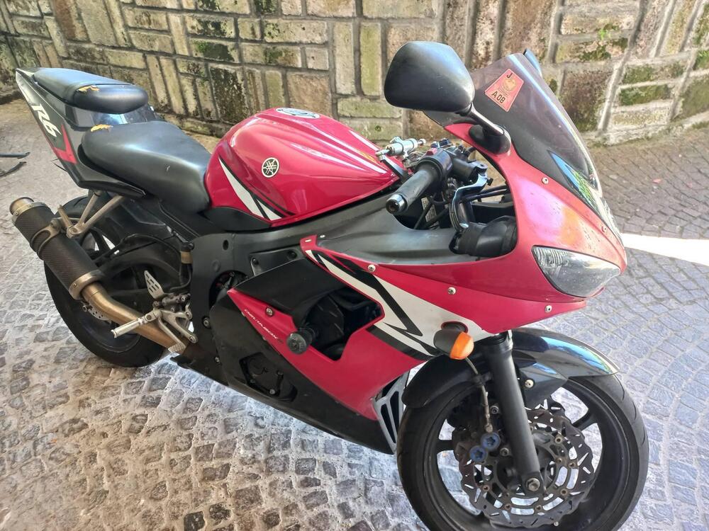 Yamaha YZF R6 (2003 - 04)