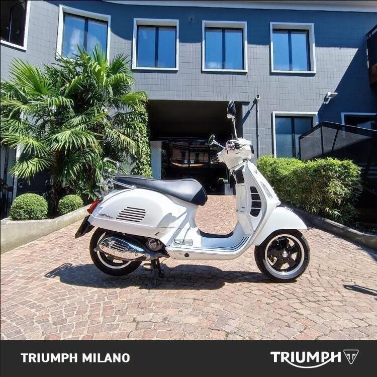 Vespa GTS 300 Hpe (2021 - 22)