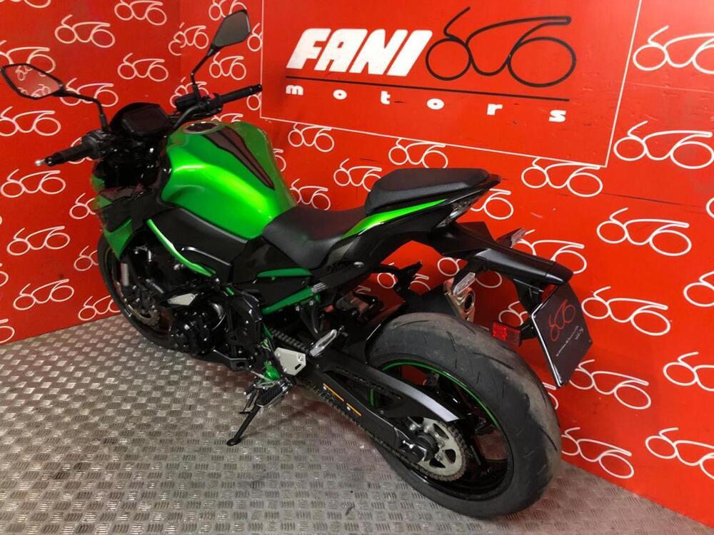 Kawasaki Z 900 (2021 - 24) (4)