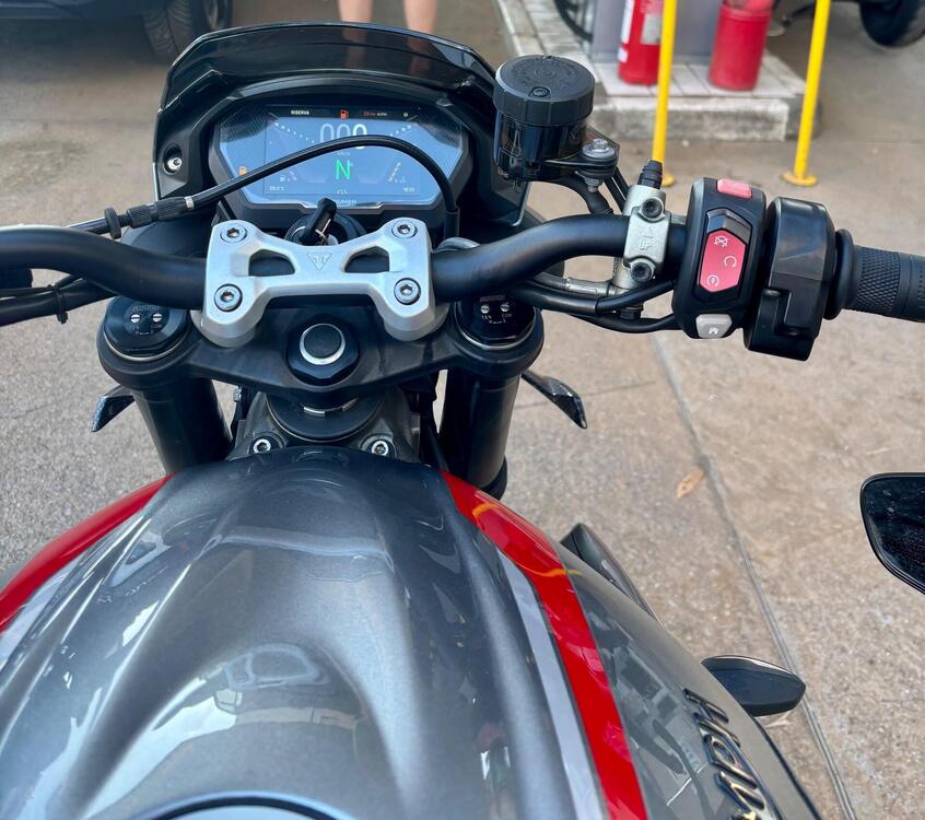 Triumph Street Triple RS (2020 - 22) (3)