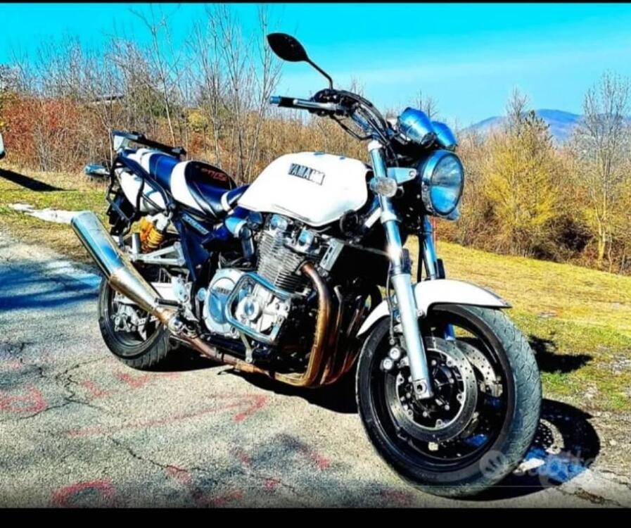 Yamaha XJR 1300 (2006 - 14) (2)