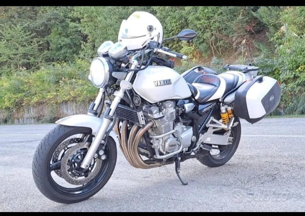 Yamaha XJR 1300 (2006 - 14) (5)