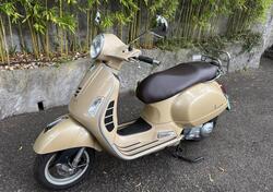 Vespa GTS 300 (2017 - 18) usata