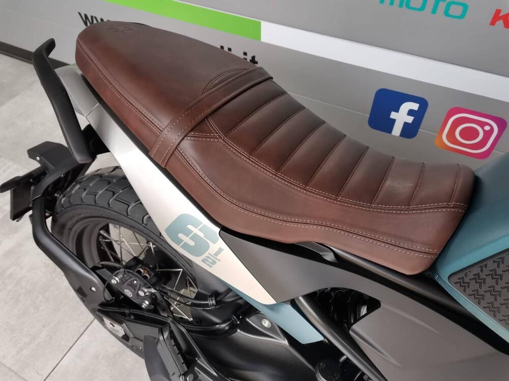 Moto Morini SEIEMMEZZO SCR (2022 - 25) (5)