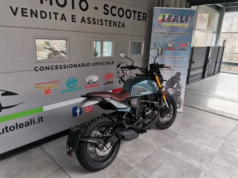 Moto Morini SEIEMMEZZO SCR (2022 - 26) (5)