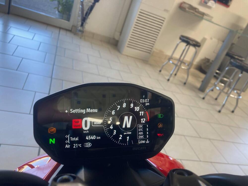 Ducati Streetfighter V2 (2022 - 24) (3)