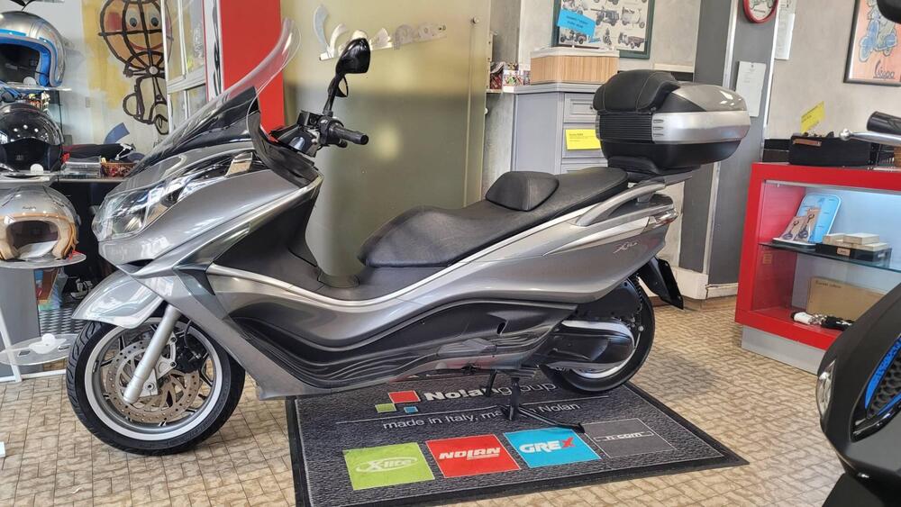 Piaggio X10 350 ie Executive (2011 - 17) (3)
