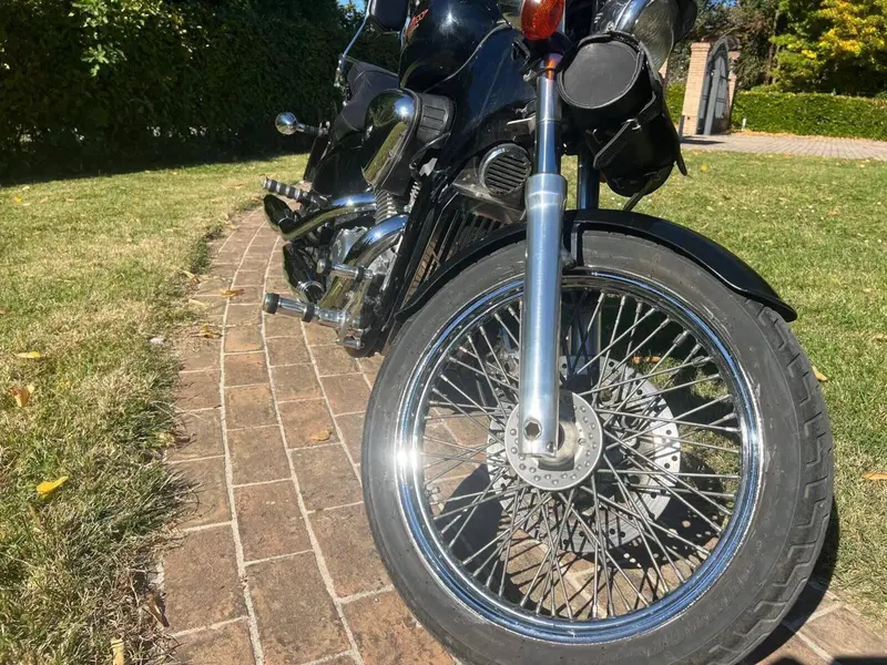 Honda VT 600 C Shadow (1989 - 02) (4)