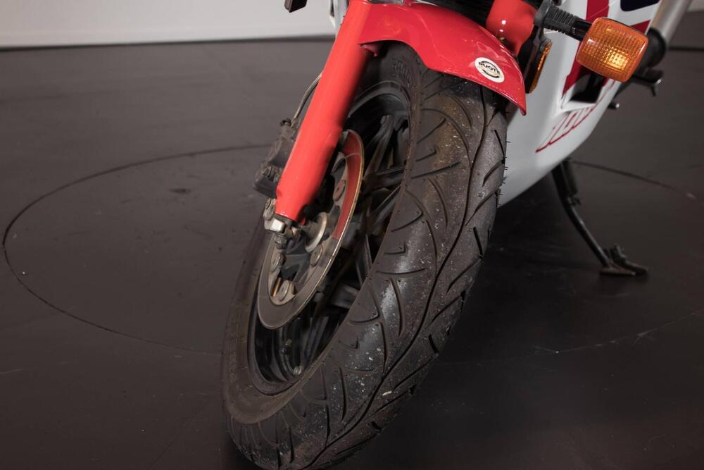 Honda VF 1000 F (1985 - 87) (2)