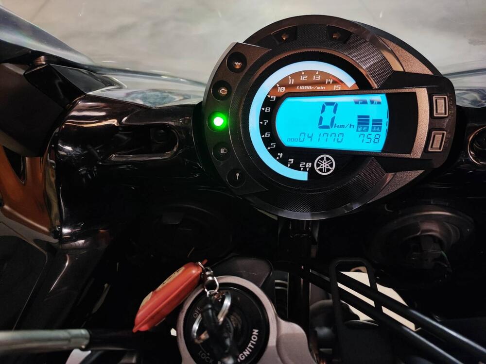 Yamaha FZ6 Fazer (2004 - 07) (3)