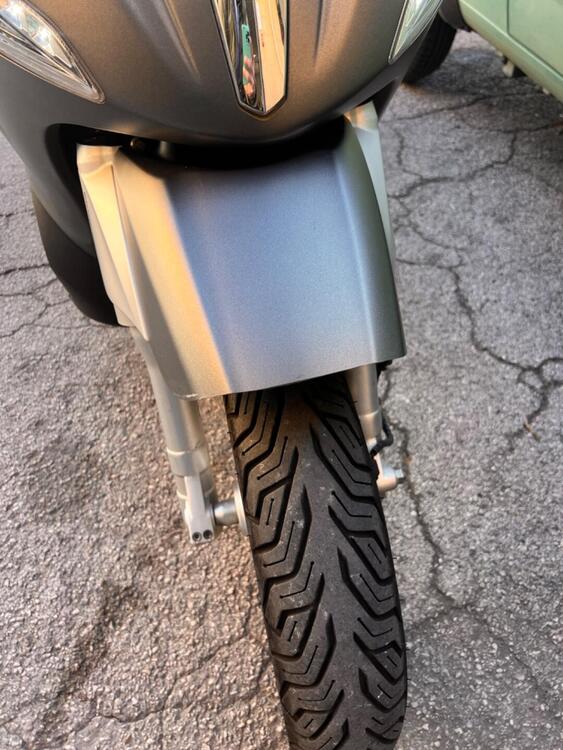 Piaggio Beverly 300 S i.e. ABS-ASR (2016 - 20) (4)