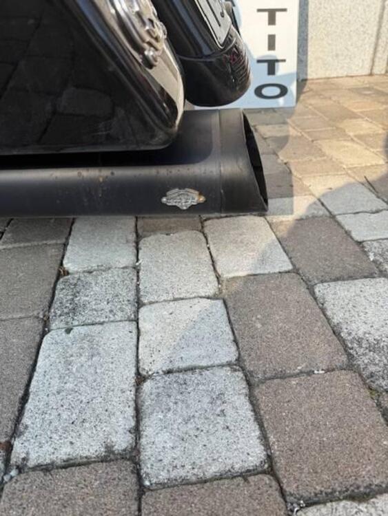 Harley-Davidson 1690 Street Glide (2011 - 13) - FLHX (3)