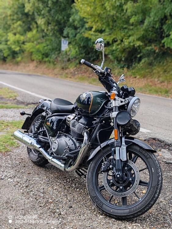 Royal Enfield Super Meteor 650 (2023 - 25) (2)