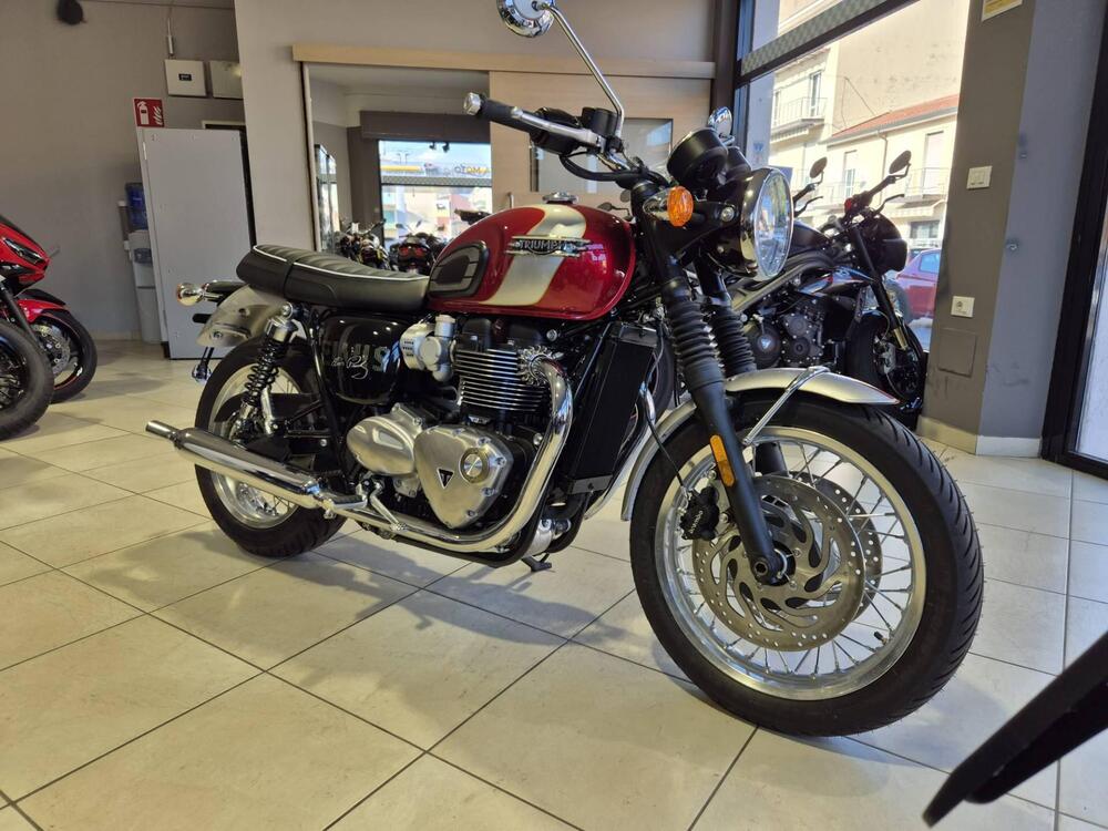 Triumph Bonneville T120 Elvis (2024 - 25)