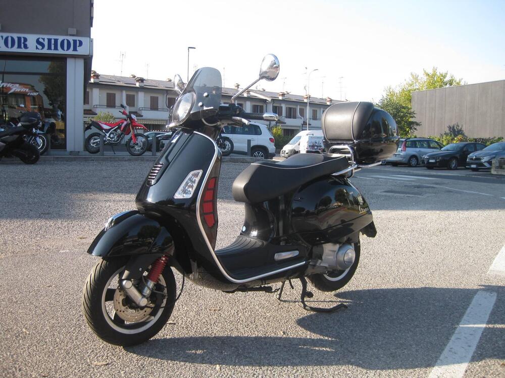 Vespa GTS 300 (2010 - 14) (3)