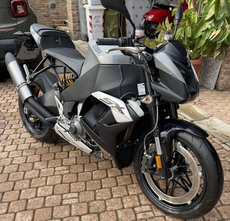 EBR - Erik Buell Racing 1190 RX (2014 - 15) (3)