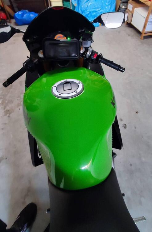 Kawasaki Ninja 636 ZX-6R (2003 - 04) (2)