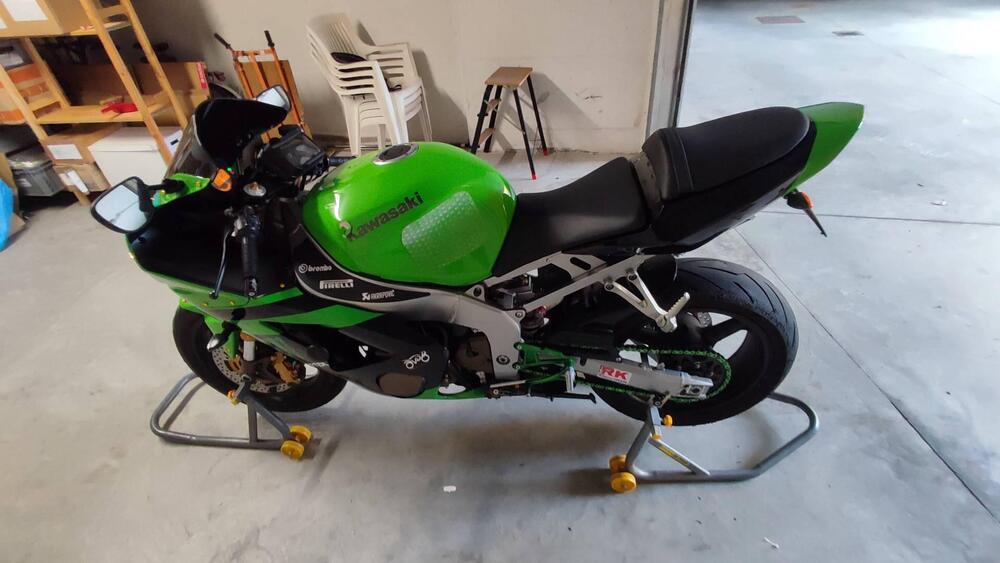 Kawasaki Ninja 636 ZX-6R (2003 - 04) (4)
