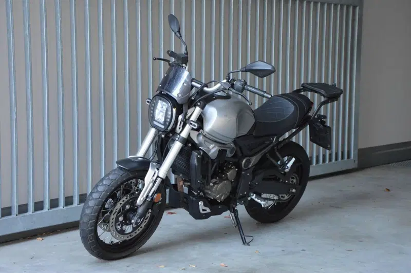 Voge Trofeo 300ACX Scrambler (2021 - 26) (7)