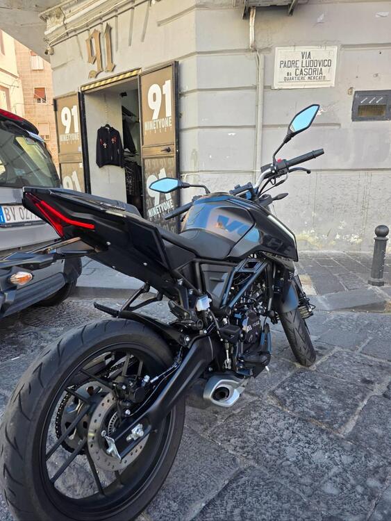 Voge Brivido 125R (2023 - 25) (2)