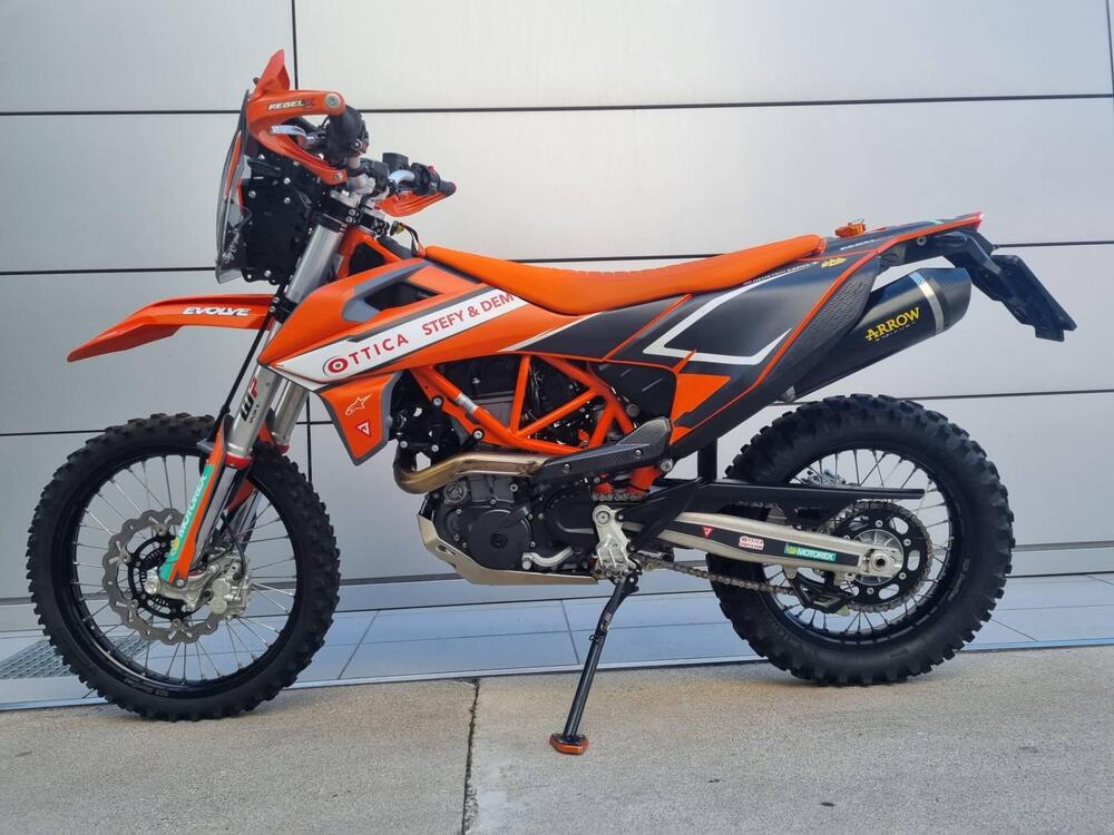 KTM 690 Enduro R (2022 - 25) (2)