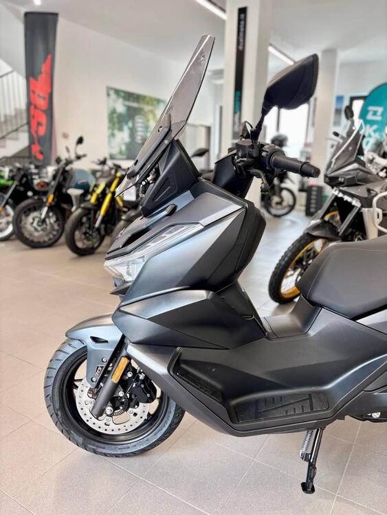 Voge Sfida SR3 (2024 - 25) (4)