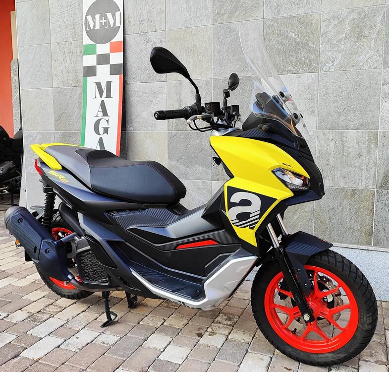 Aprilia SR GT 200 (2022 - 24) (3)