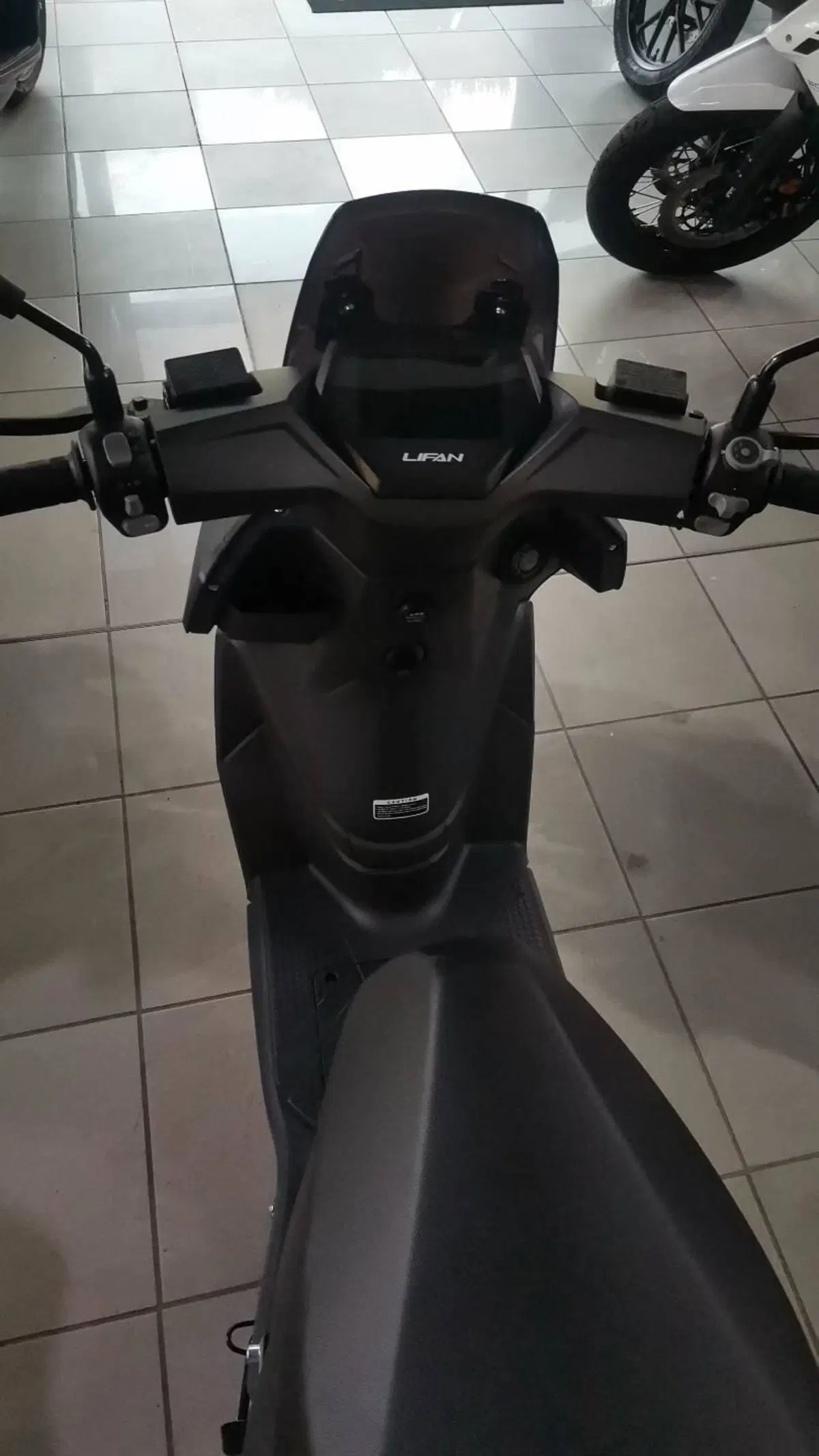 Lifan E4 L3e Doppia Batteria (2021 - 26) (3)