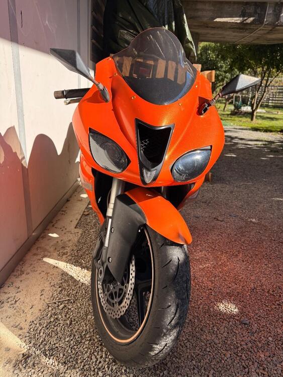 Kawasaki Ninja 600 ZX-6R (2007 - 08) (4)