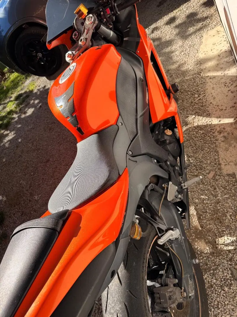 Kawasaki Ninja 600 ZX-6R (2007 - 08) (6)