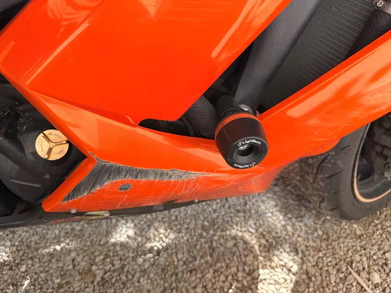 Kawasaki Ninja 600 ZX-6R (2007 - 08) (9)
