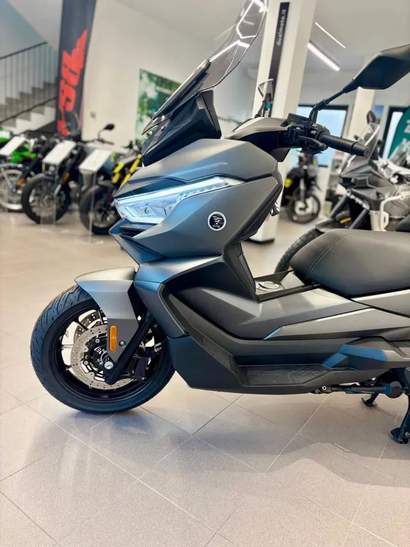 Voge Sfida SR4 MAX (2024 - 26) (4)