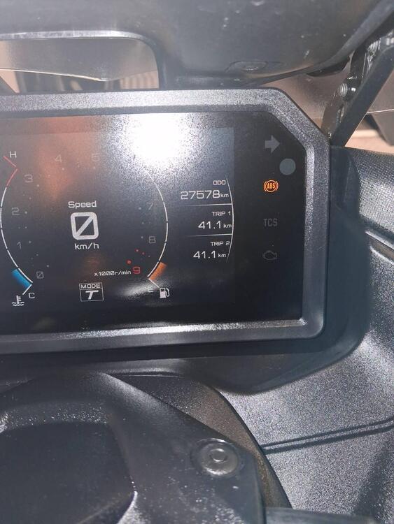 Yamaha T-Max 560 (2022 - 24) (2)